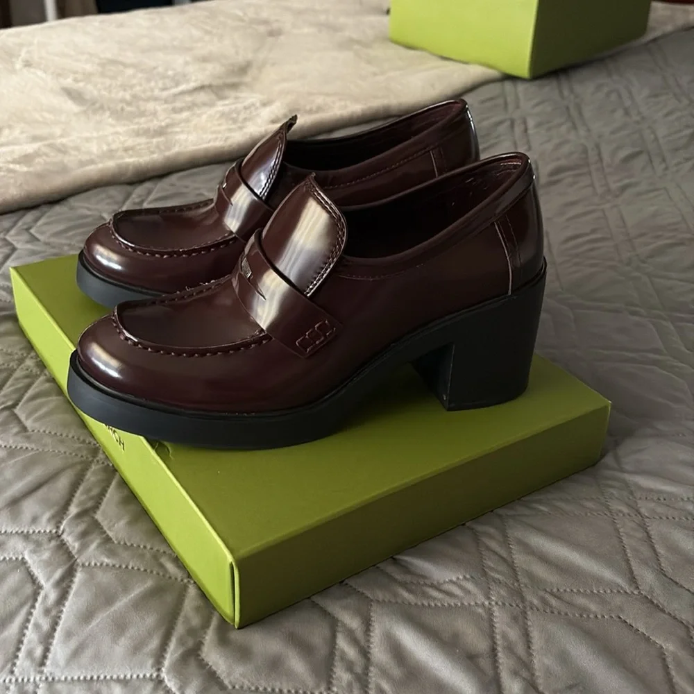 Tory Burch Heeled Lug Loafer - Plum Size 7